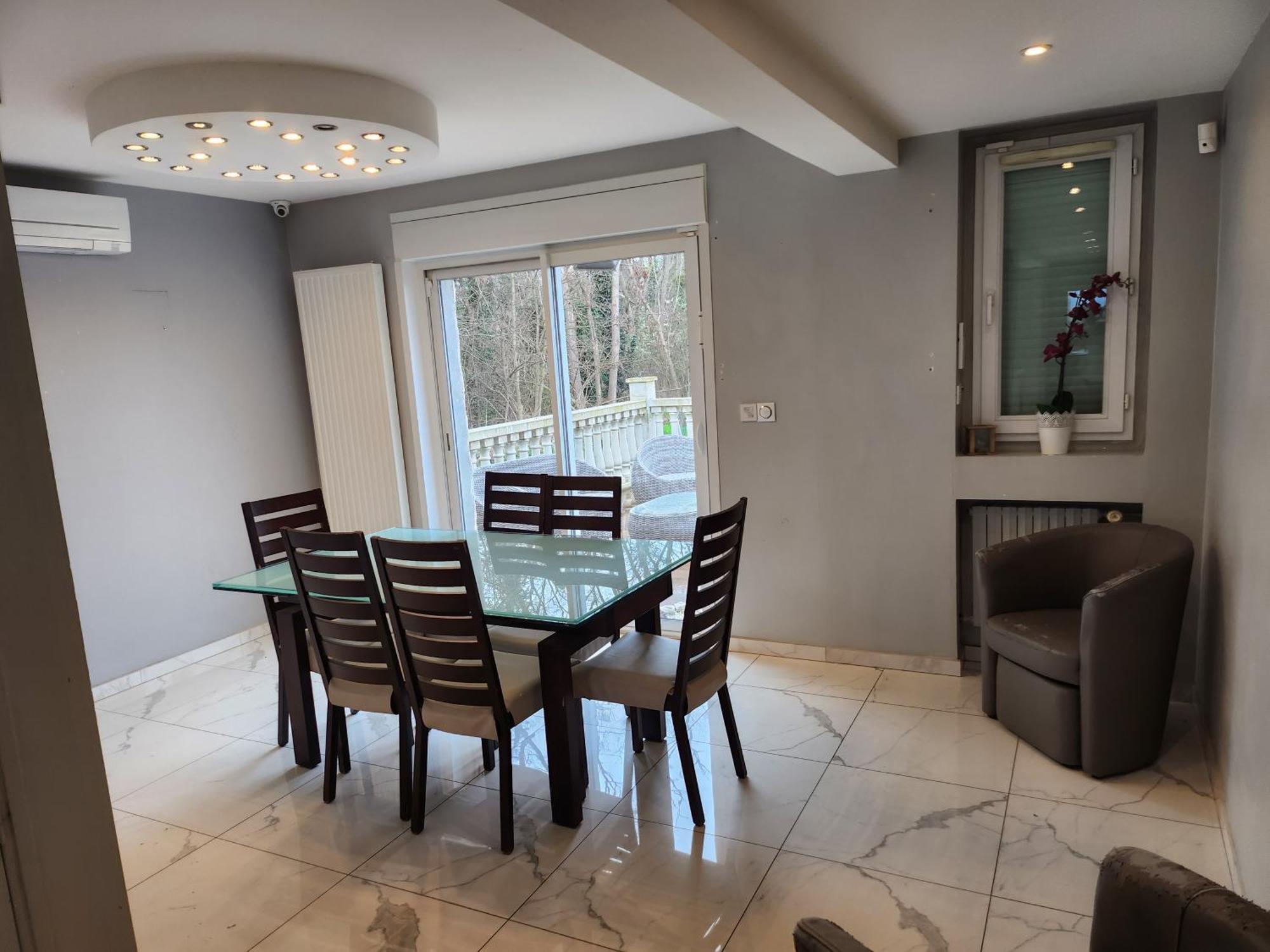 Villa Massenet Sarcelles Eksteriør bilde